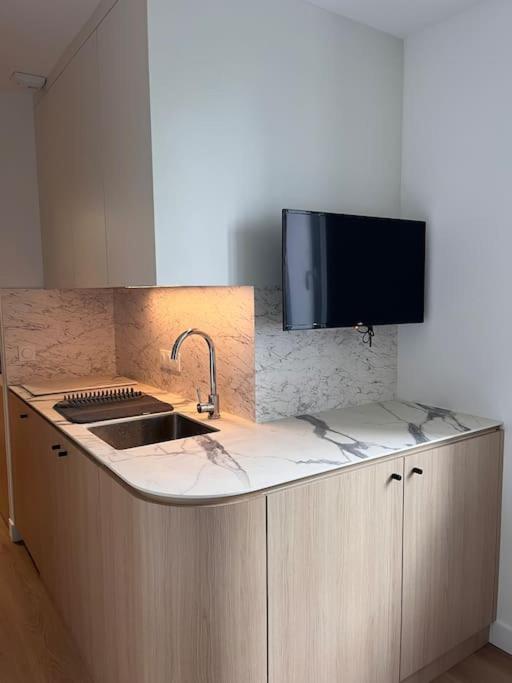 Studio Melun Peaceful Area 5 Min To Train Station Extérieur photo